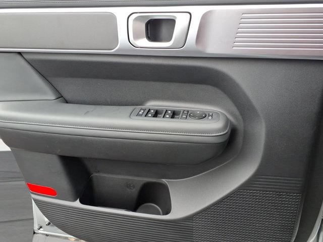 Used 2026 Hyundai Santa Fe SEL FWD image 16