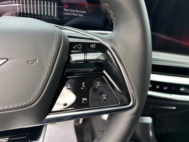 New 2026 Cadillac Lyriq V w/ Exterior Carbon Fiber Package image 18