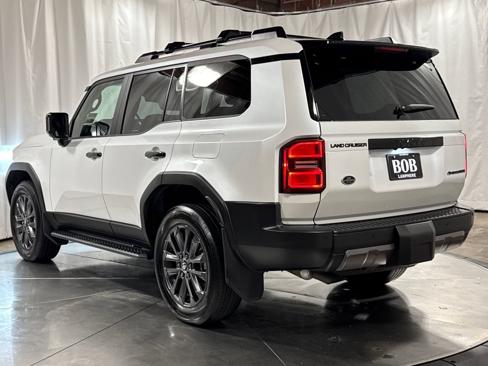 Used 2025 Toyota Land Cruiser w/ Premium Package AWD/4WD image 9