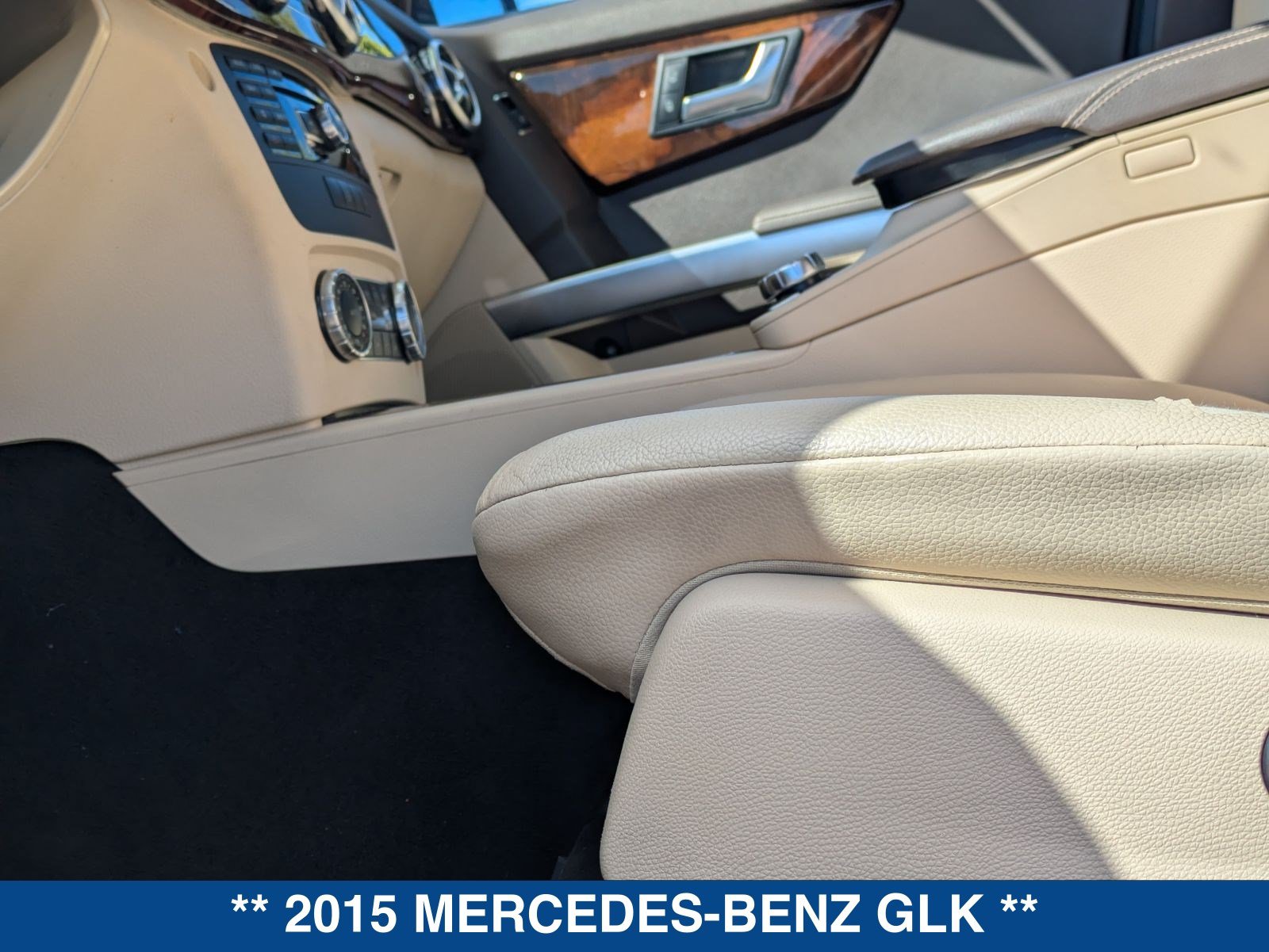 Used 2015 Mercedes-Benz GLK 350 2WD image 23