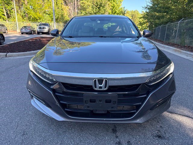 Used 2020 Honda Accord Touring image 2