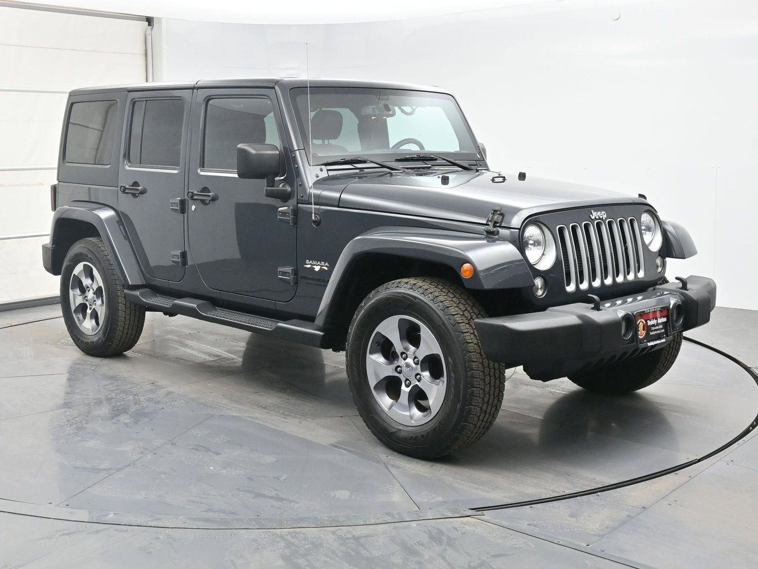 Used 2016 Jeep Wrangler Unlimited Sahara w/ Connectivity Group image 27