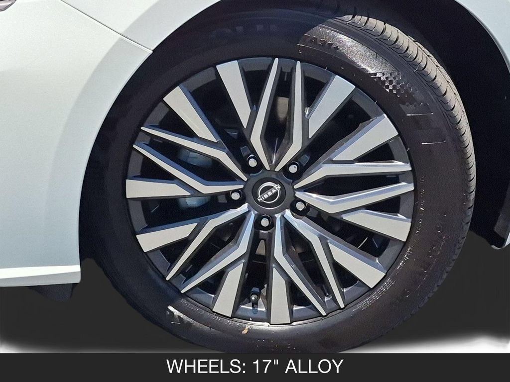 New 2026 Nissan Altima 2.5 SV FWD image 11