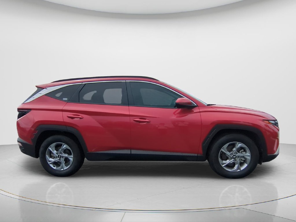 Used 2023 Hyundai Tucson SEL FWD image 4