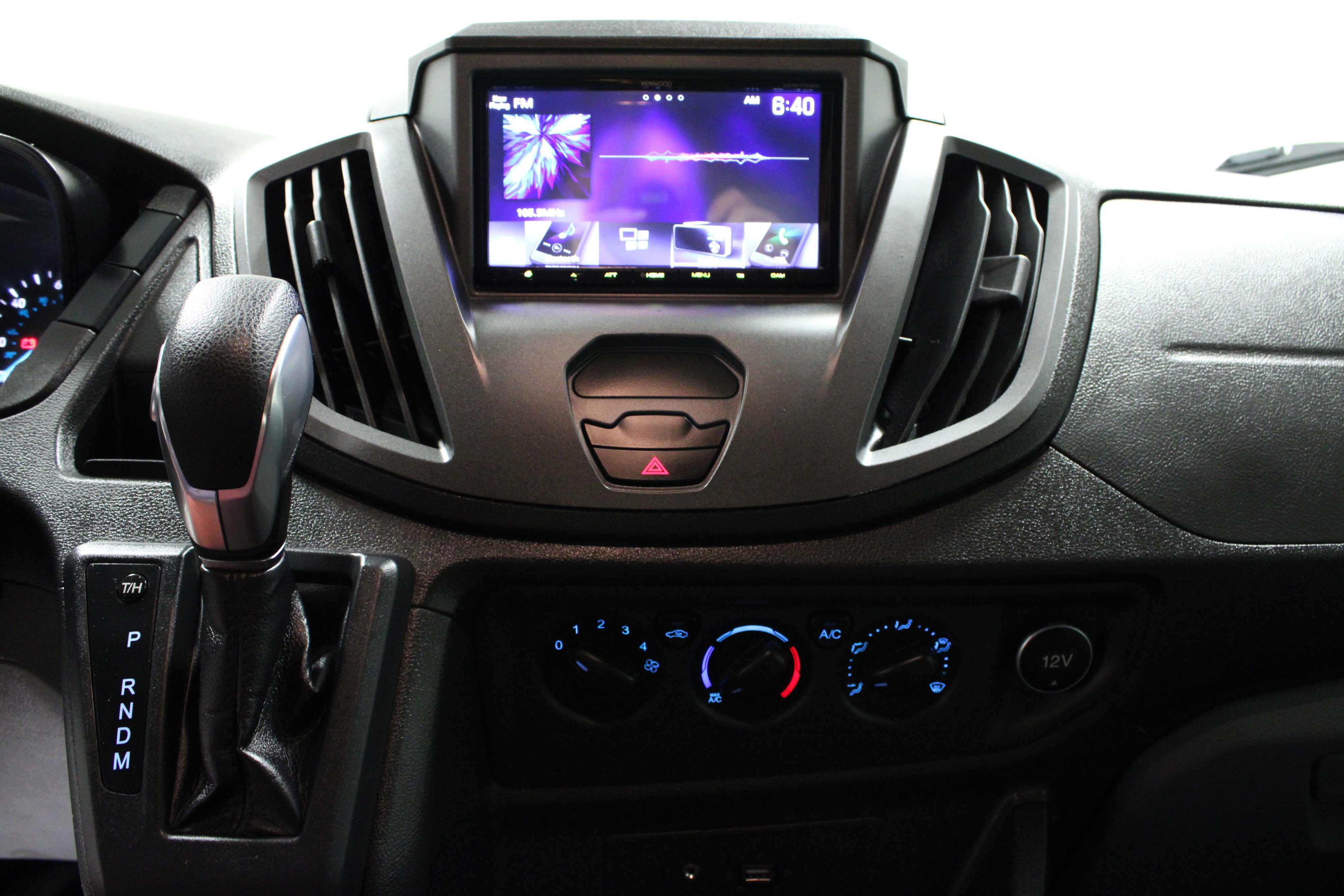 Used 2018 Ford Transit 150 XLT image 20