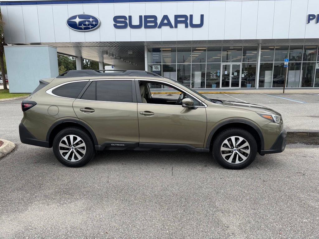 Used 2020 Subaru Outback Premium w/ Popular Package #1 AWD/4WD image 2