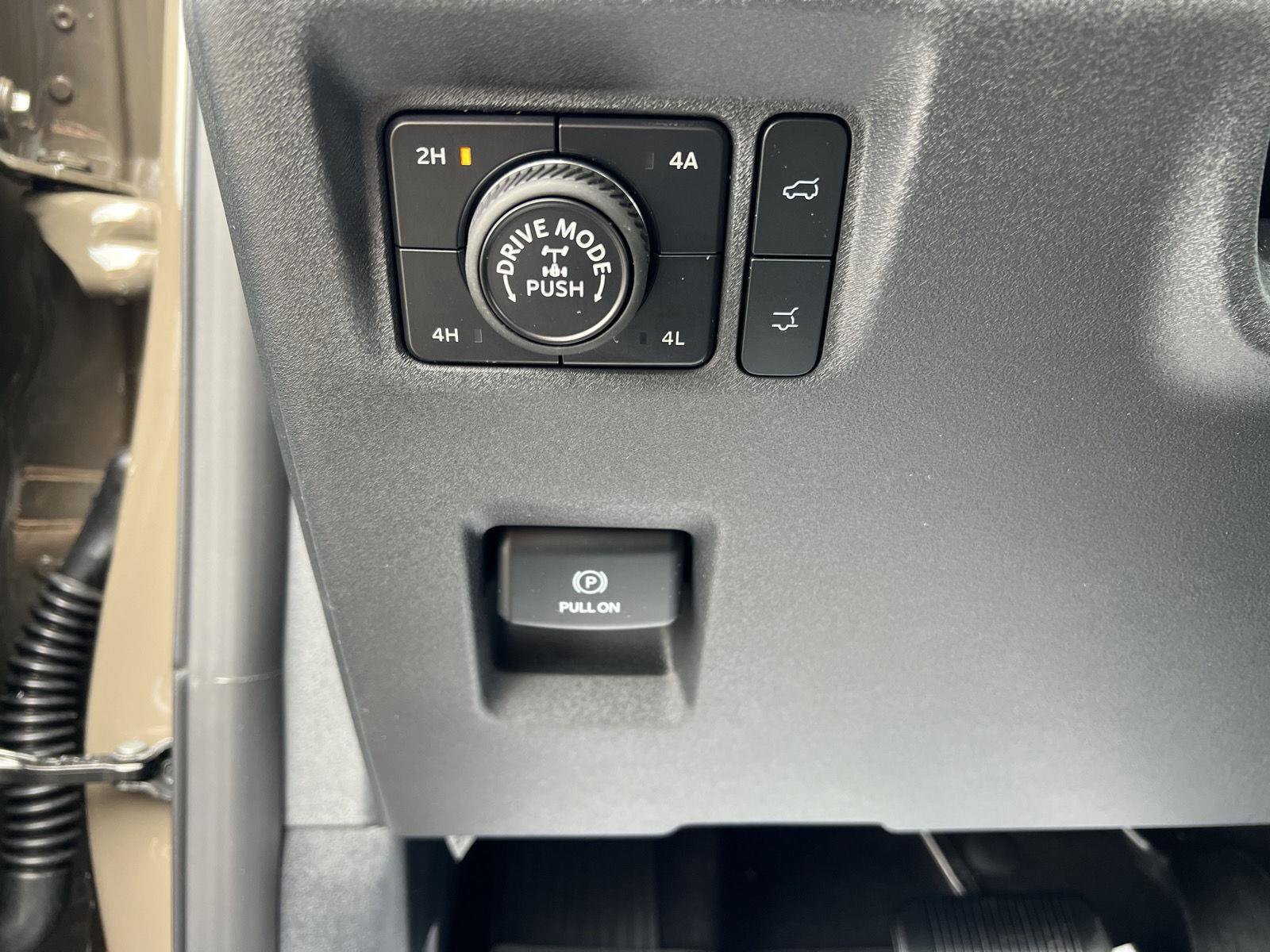 New 2026 Ford Expedition Tremor AWD/4WD image 23