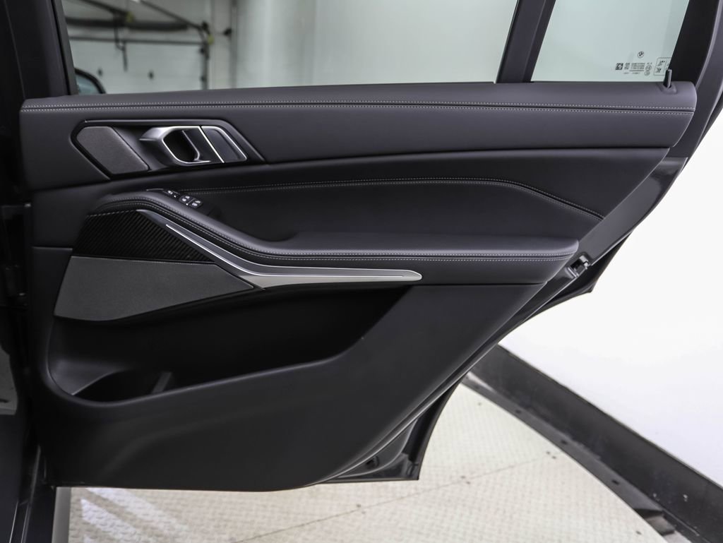 New 2026 BMW X7 M60i AWD/4WD image 30