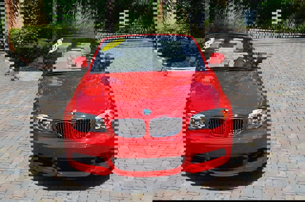 Used 2012 BMW 135i Convertible image 30