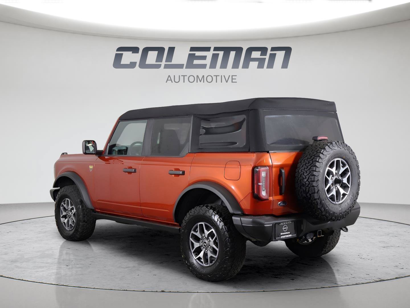 Used 2023 Ford Bronco Badlands AWD/4WD image 4