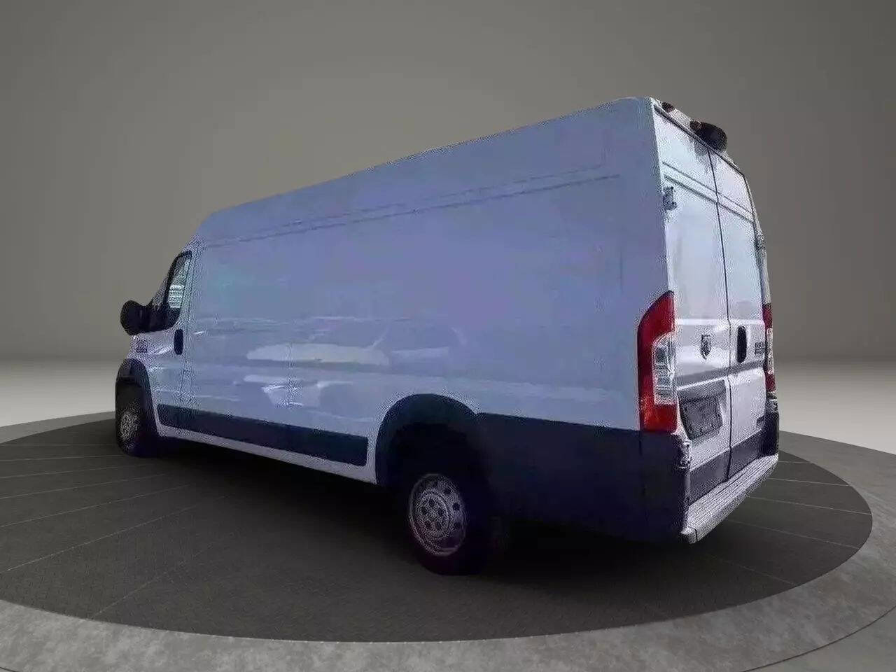 Used 2015 RAM ProMaster 3500 image 5