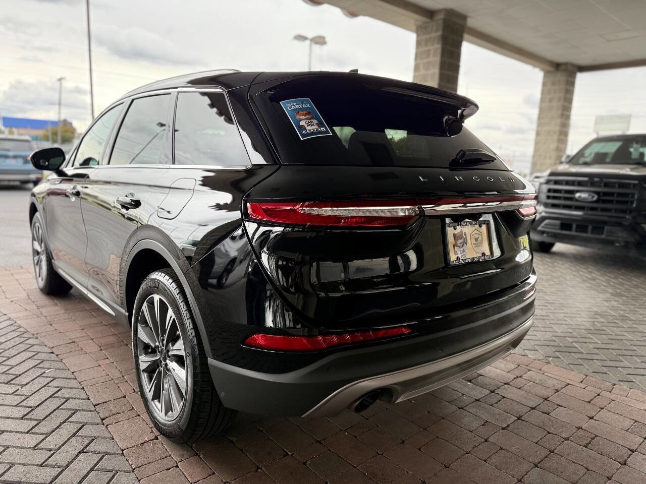 Used 2020 Lincoln Corsair Reserve image 10