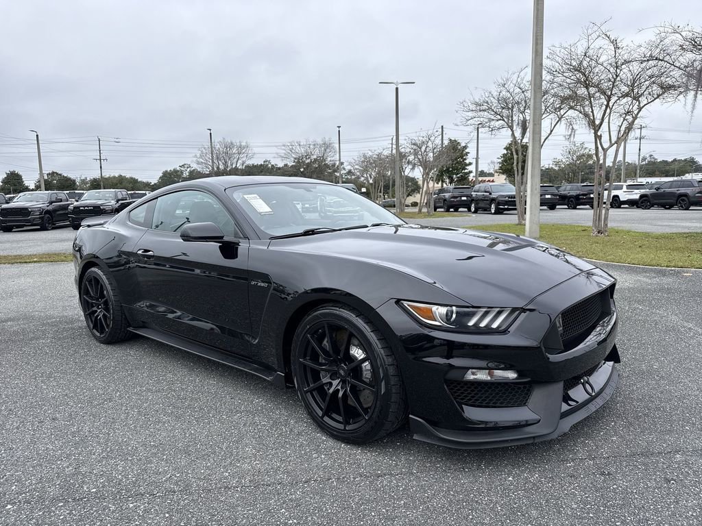 Used 2018 Ford Mustang Shelby GT350 w/ Convenience Package image 1