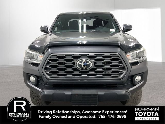 Used 2020 Toyota Tacoma TRD Off-Road w/ Technology Package AWD/4WD image 11