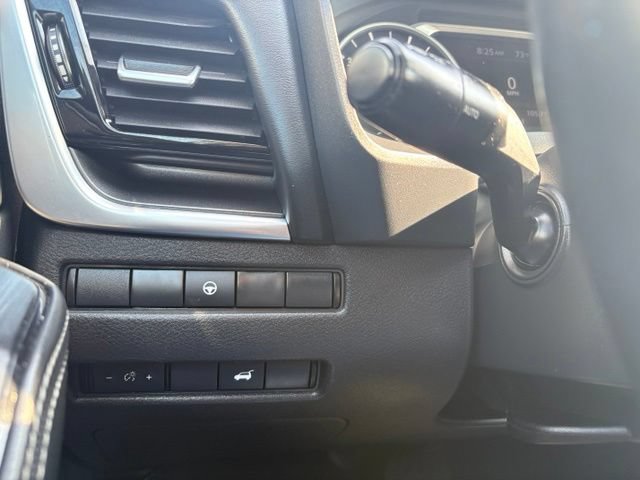 Used 2021 Nissan Rogue SV AWD/4WD image 24