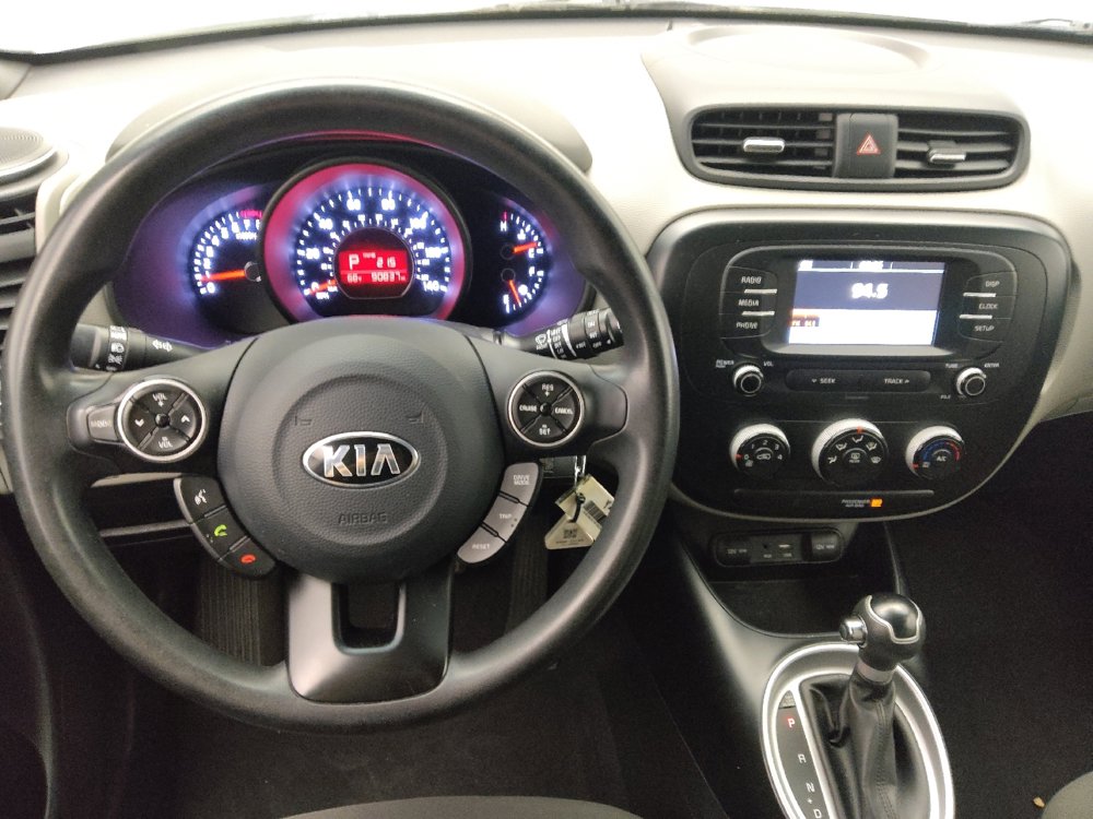 Used 2019 Kia Soul FWD image 22