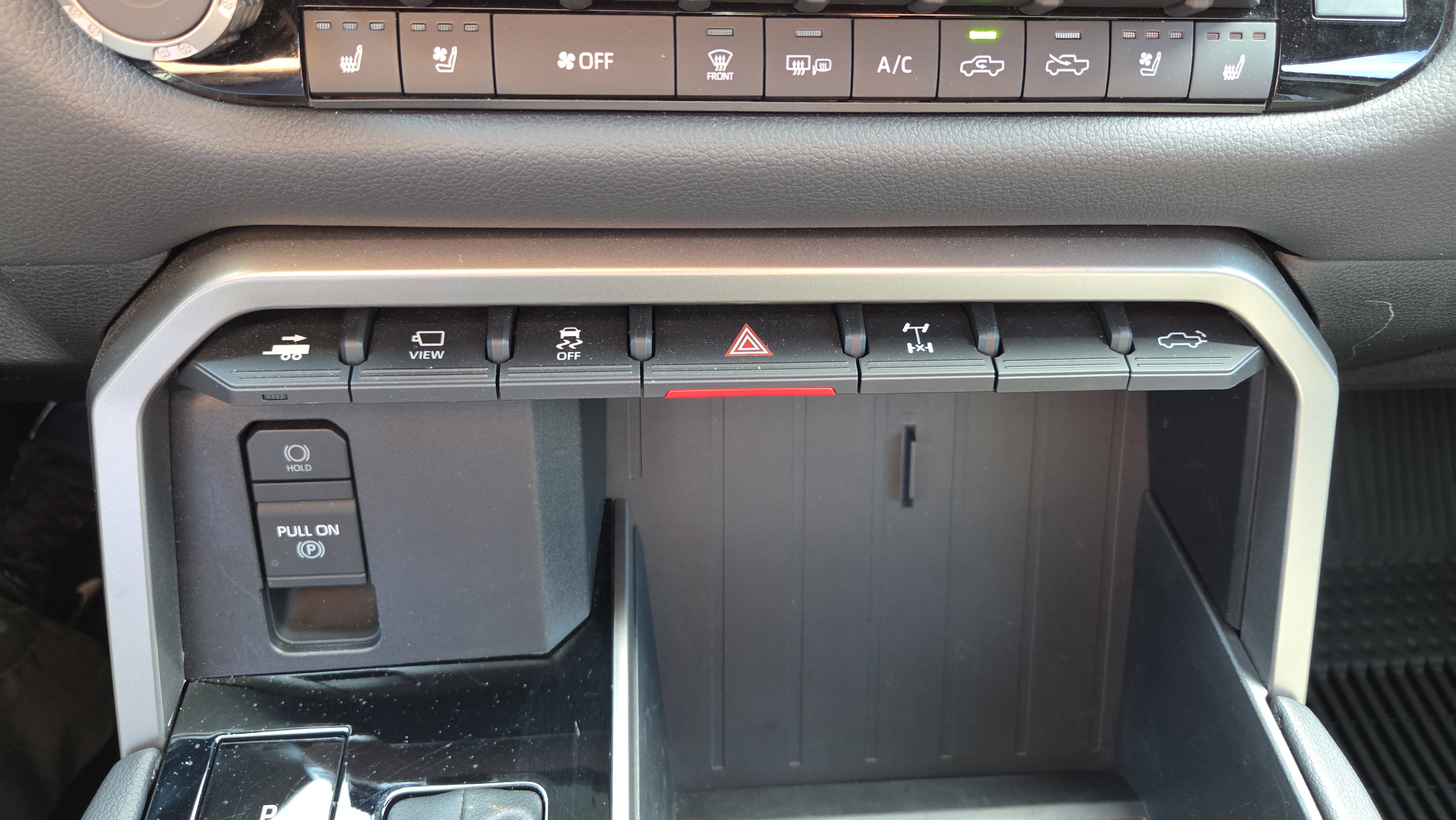 Used 2025 Toyota Tundra Limited w/ TRD Off-Road Package image 28