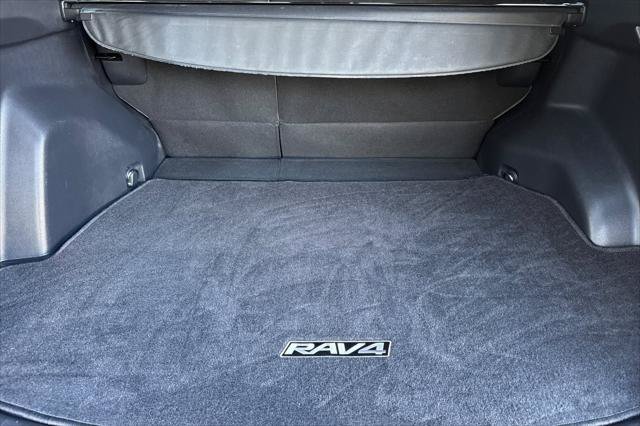 Certified 2021 Toyota RAV4 XSE AWD/4WD image 15
