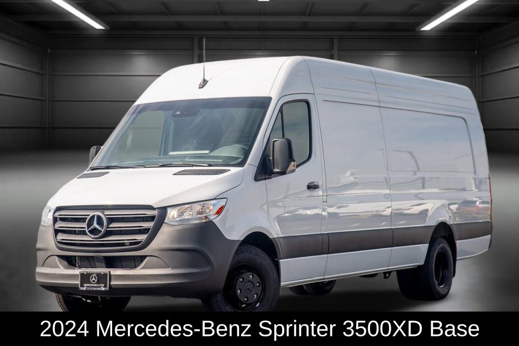 Used 2024 Mercedes-Benz Sprinter 3500 image 1