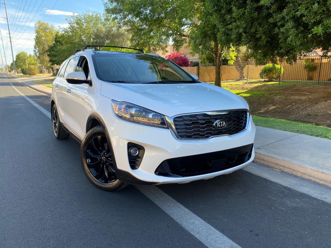Used 2020 Kia Sorento EX FWD image 3