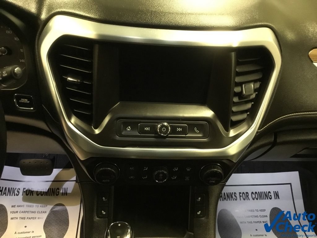 Used 2018 GMC Acadia SLE w/ LPO, Floor Liner Package AWD/4WD image 49