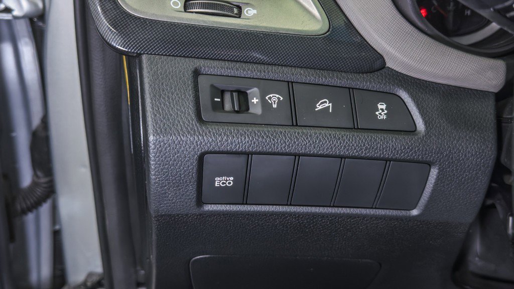 Used 2016 Hyundai Santa Fe Sport w/ Option Group 02 image 22