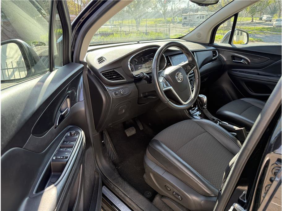 Used 2019 Buick Encore Preferred w/ Safety Package image 11