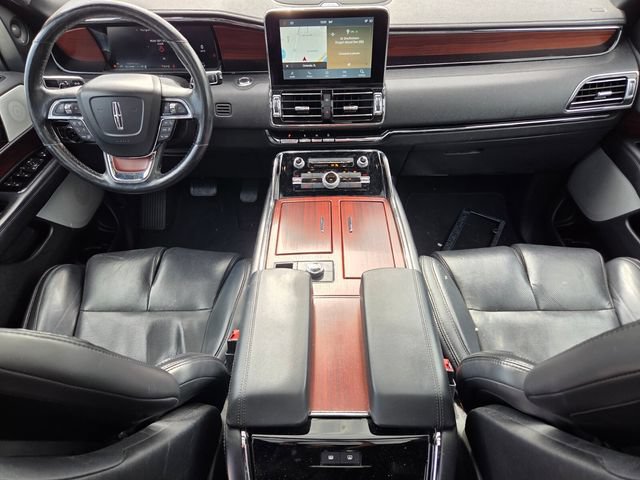 Used 2021 Lincoln Navigator L Reserve AWD/4WD image 12