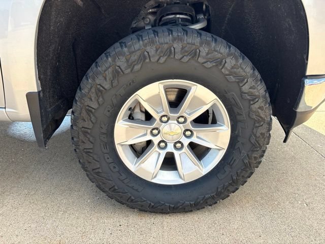 Used 2020 Chevrolet Silverado 1500 LT AWD/4WD image 42