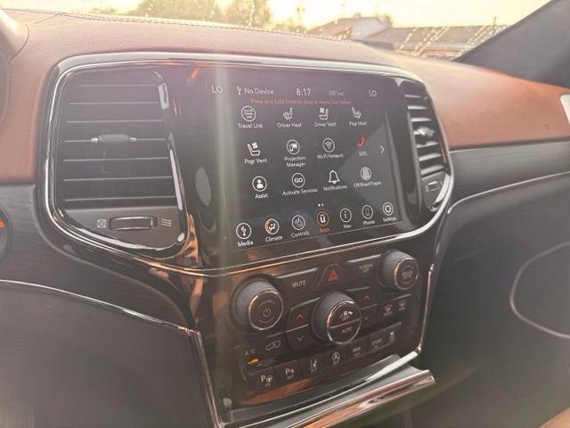 Used 2021 Jeep Grand Cherokee Summit w/ Platinum Series Group AWD/4WD image 8