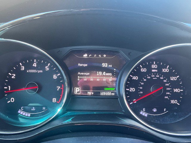 Used 2016 Kia Sedona SX FWD image 14