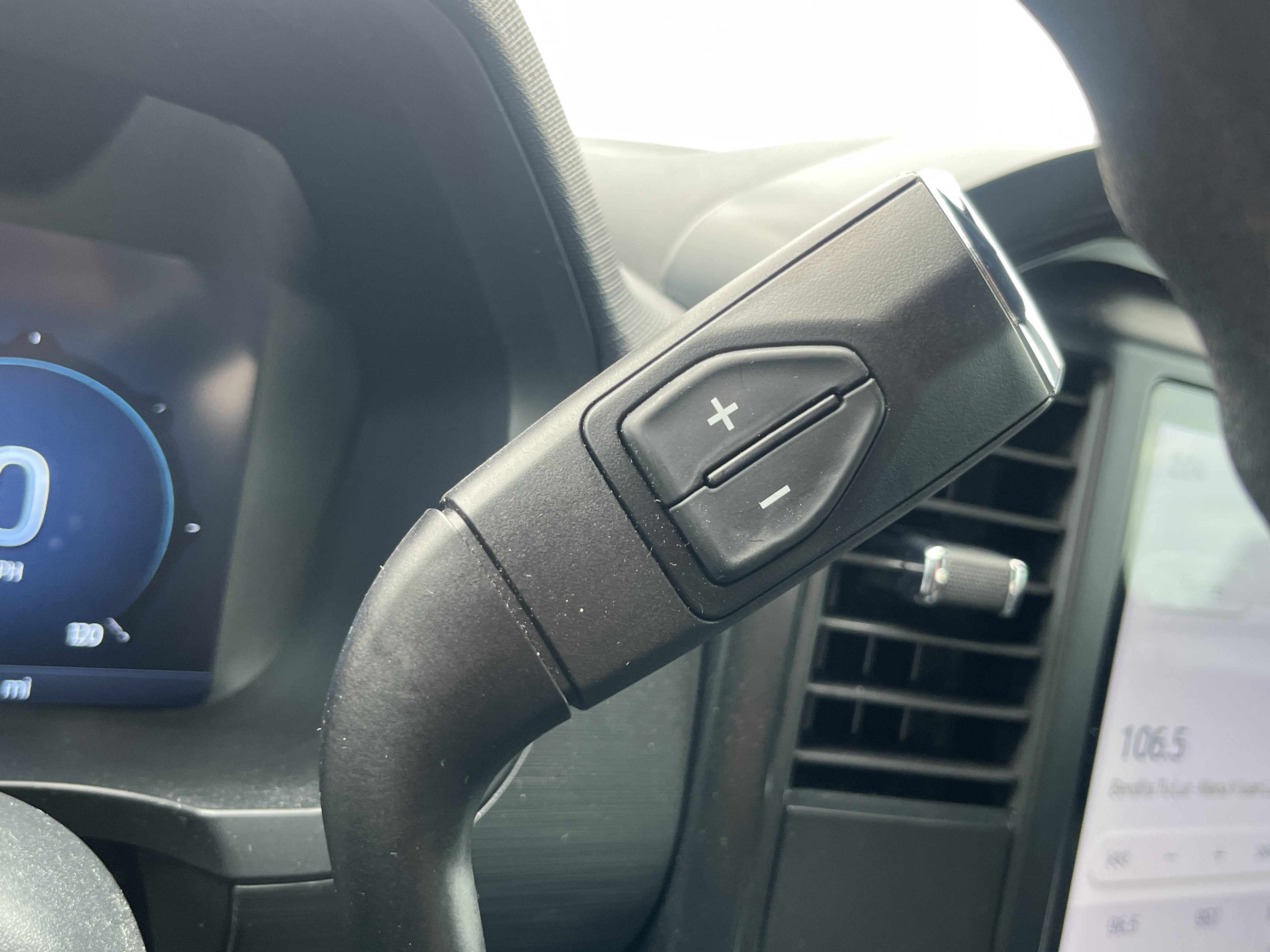 Used 2025 Ford F150 STX RWD image 22