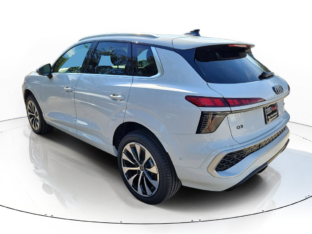 New 2026 Audi Q3 quattro 2.0T AWD/4WD image 3