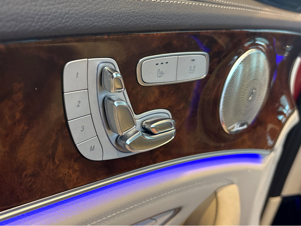 Used 2017 Mercedes-Benz E 300 4MATIC image 27