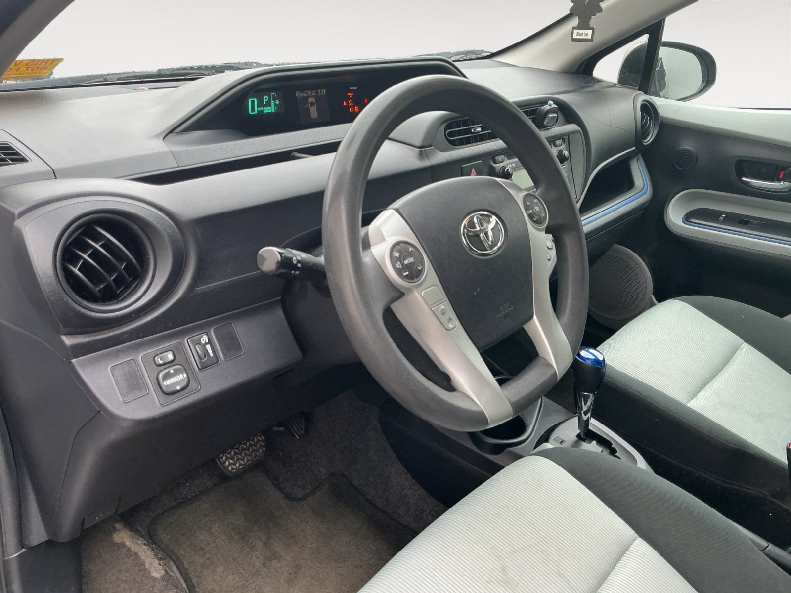 Used 2013 Toyota Prius C Two FWD image 10