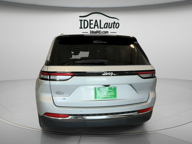 Used 2024 Jeep Grand Cherokee Limited 4xe AWD/4WD image 7