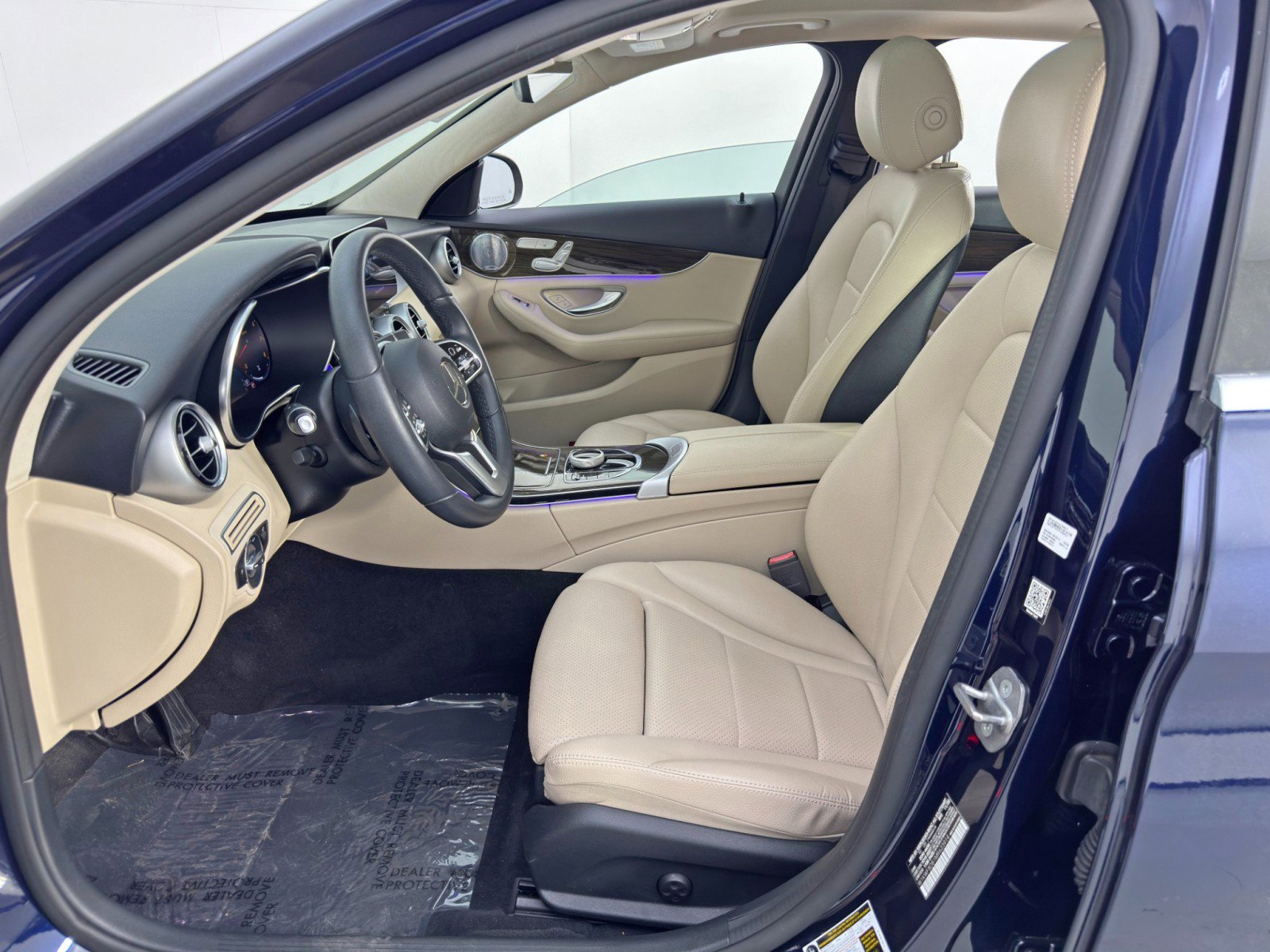 Used 2021 Mercedes-Benz C 300 Sedan w/ Premium Package image 16