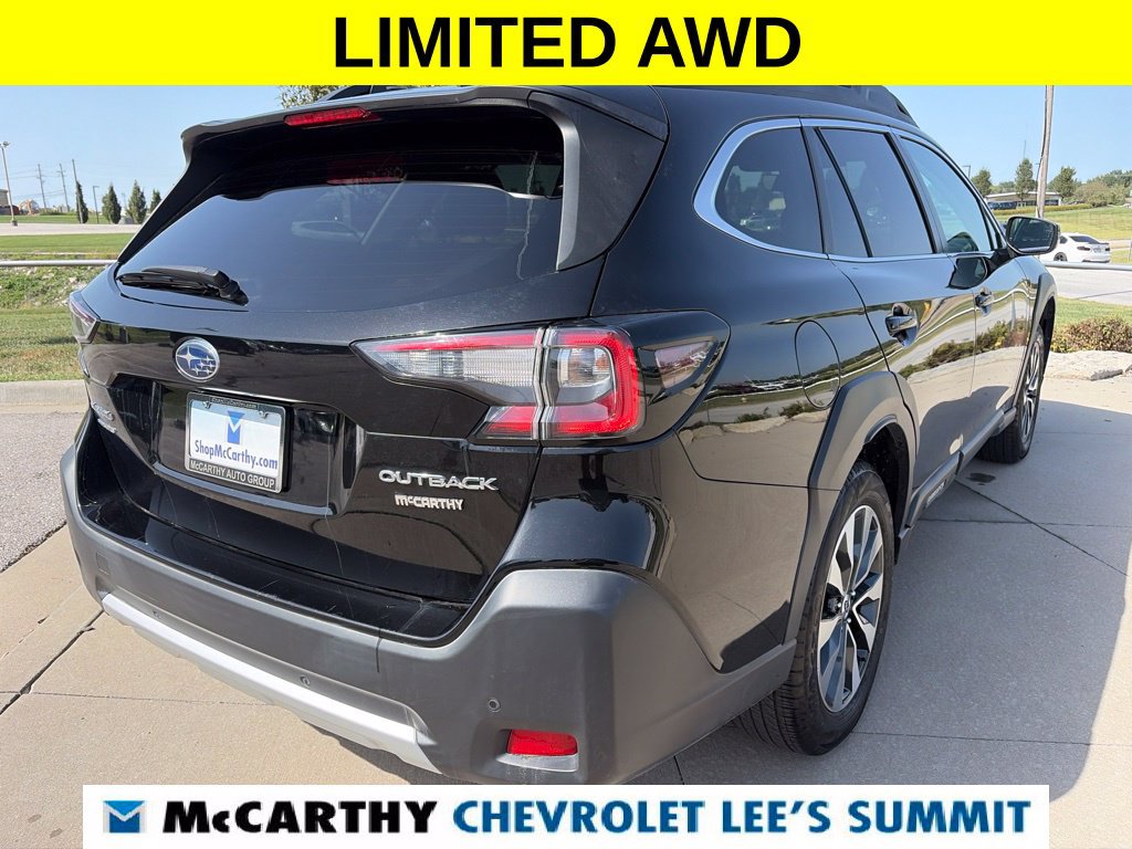 Used 2023 Subaru Outback Limited AWD/4WD image 12