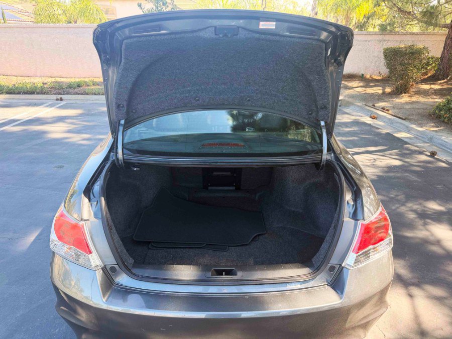 Used 2012 Honda Accord EX-L image 31