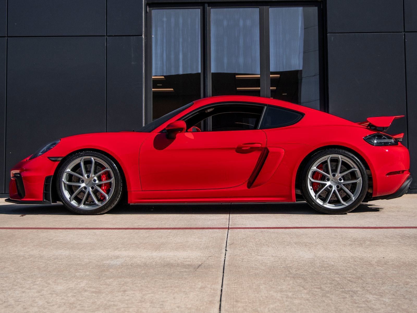 Certified 2023 Porsche 718 Cayman GT4 image 2