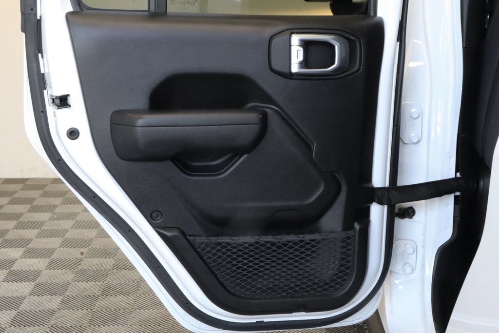 Used 2025 Jeep Gladiator Sport AWD/4WD image 35