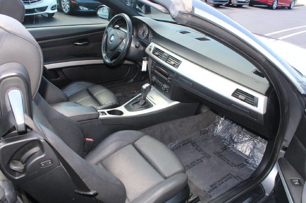 Used 2007 BMW 335i Convertible RWD image 9