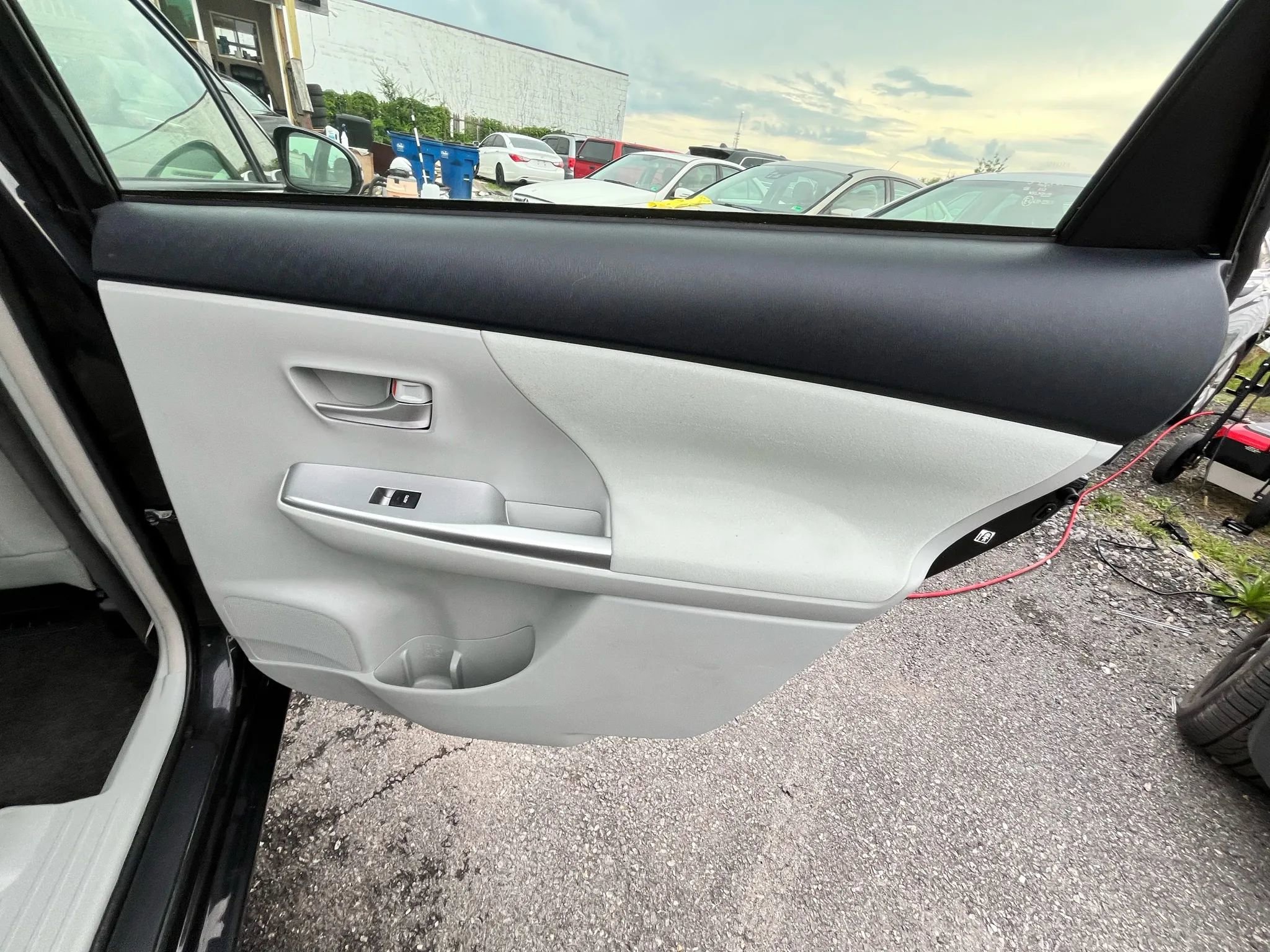 Used 2012 Toyota Prius V Three image 29