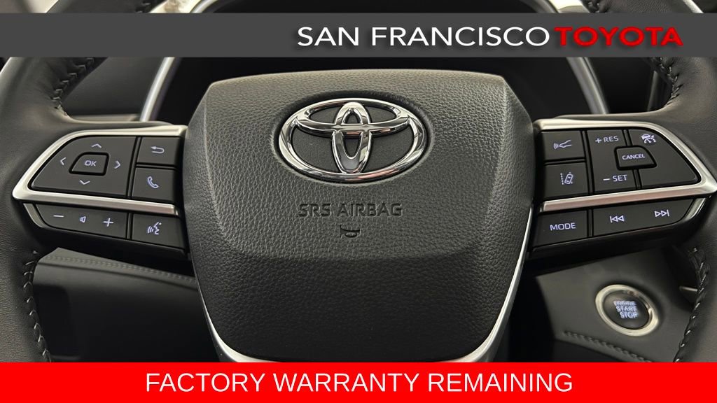 Certified 2025 Toyota Highlander XLE image 35