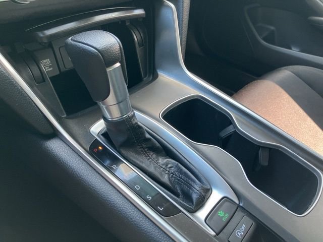 Used 2022 Honda Accord LX image 37