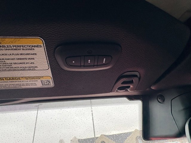 Used 2025 Jeep Wrangler Sport S image 23