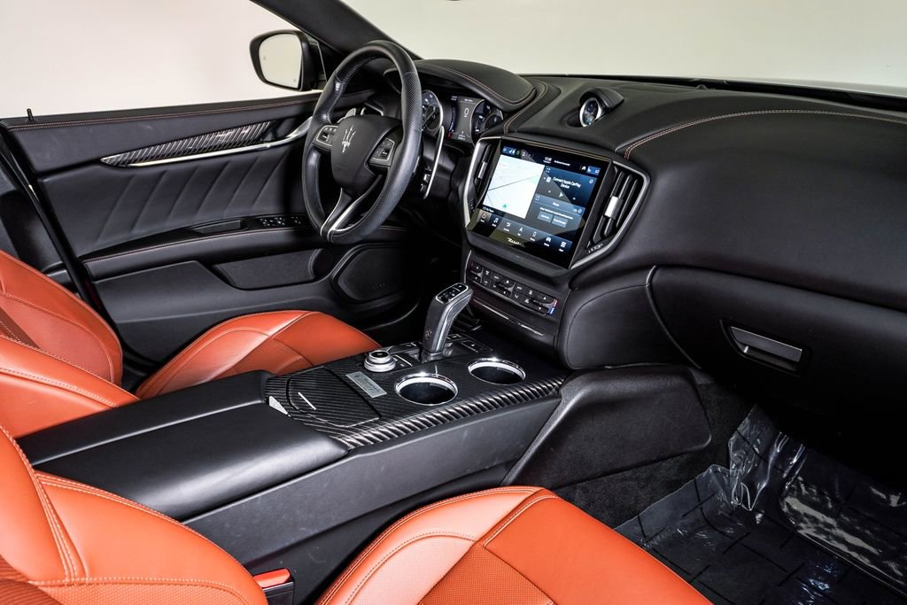 Used 2021 Maserati Ghibli S GranSport RWD image 14