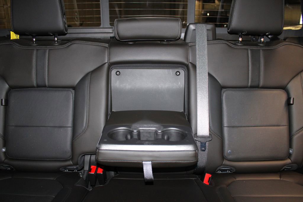 Used 2019 Chevrolet Silverado 1500 High Country w/ High Country Premium Package image 29