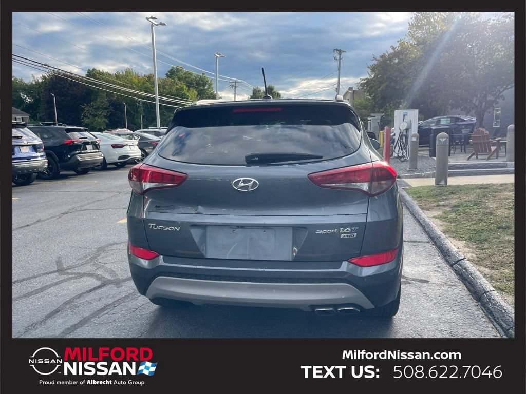 Used 2017 Hyundai Tucson Sport AWD/4WD image 4