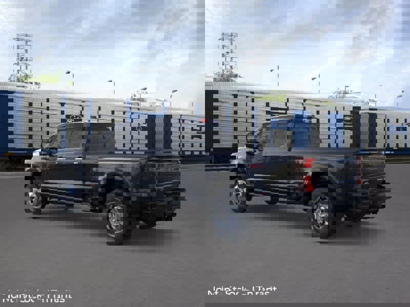 New 2026 Ford F450 Platinum image 4